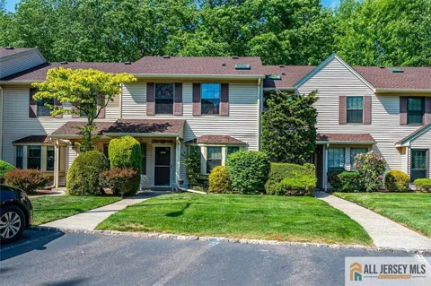 2704 Cricket Circle #2704