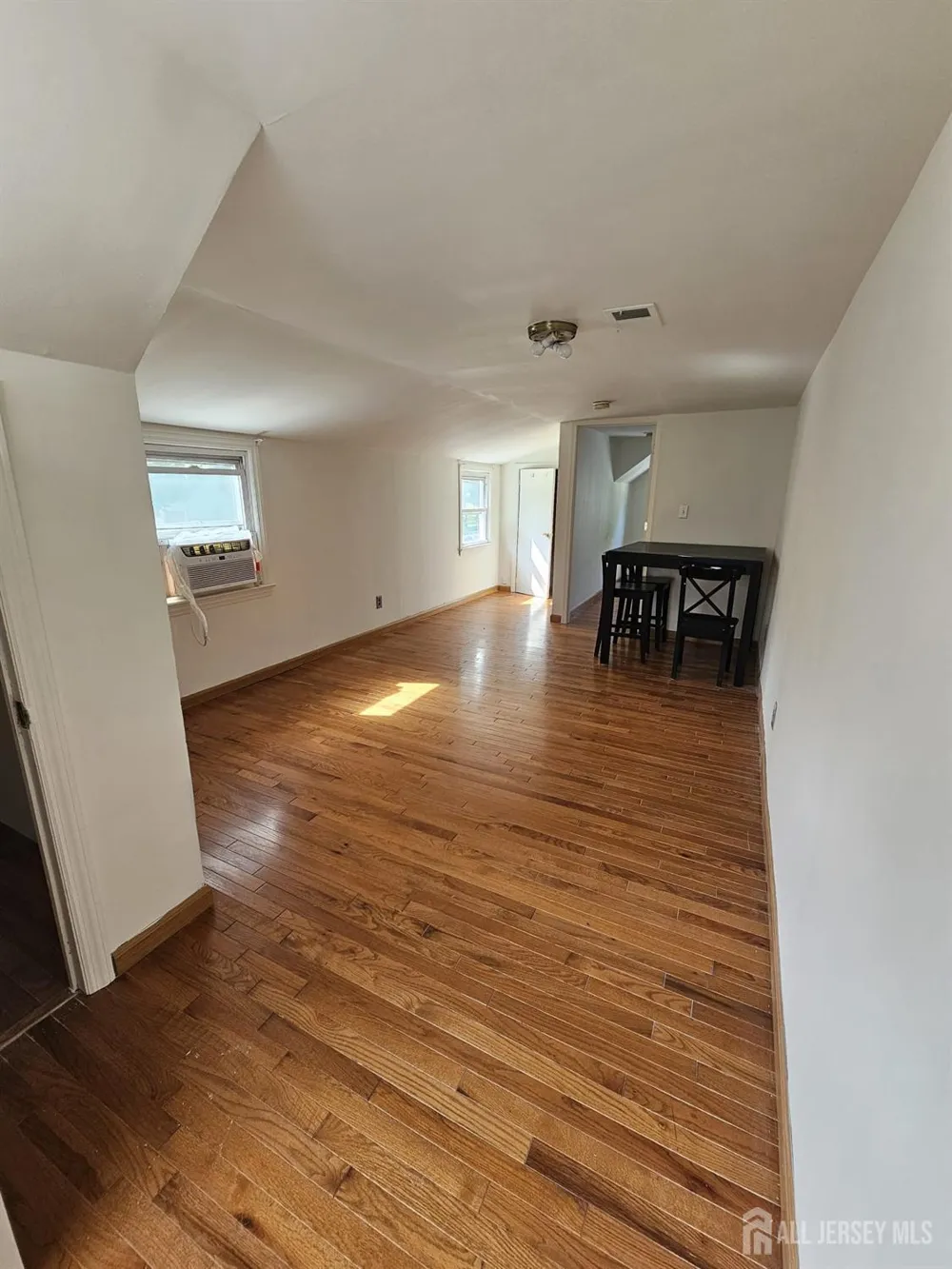 895 Madison Avenue Rahway, NJ 07065