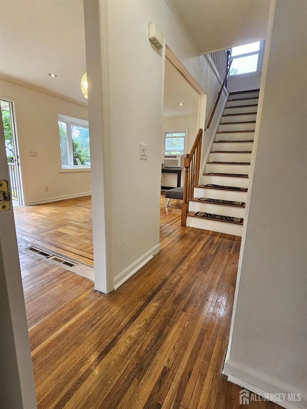 895 Madison Avenue Rahway, NJ 07065