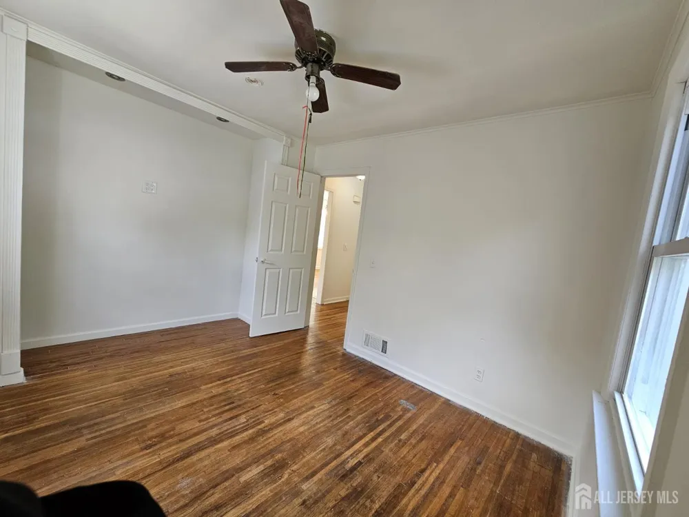895 Madison Avenue Rahway, NJ 07065