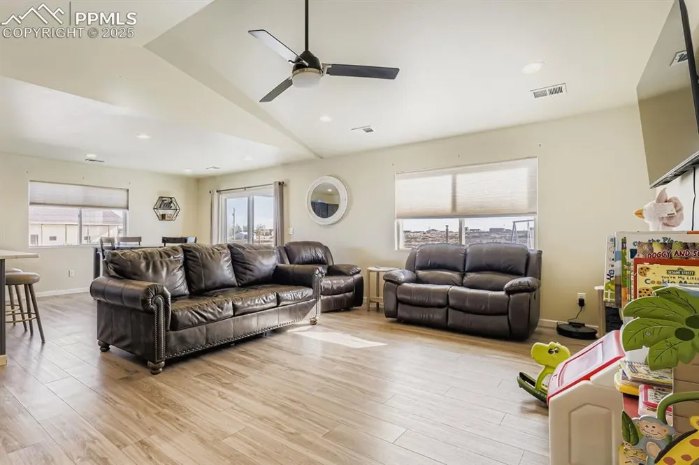1106 Muskrat Lane Pueblo West, CO 81007