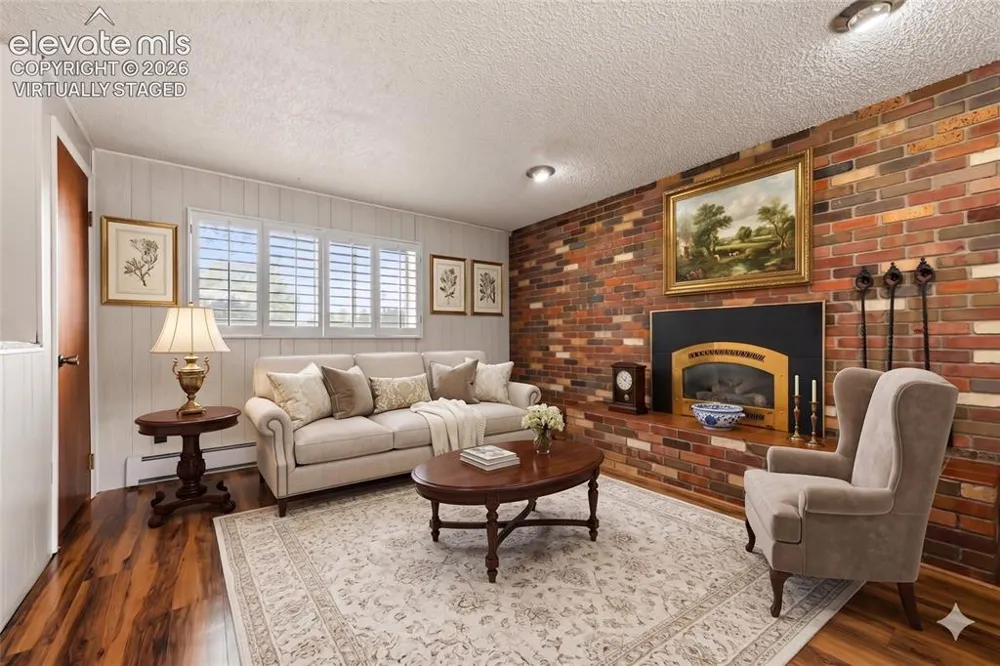 2100 Elmwood Lane Pueblo, CO 81005