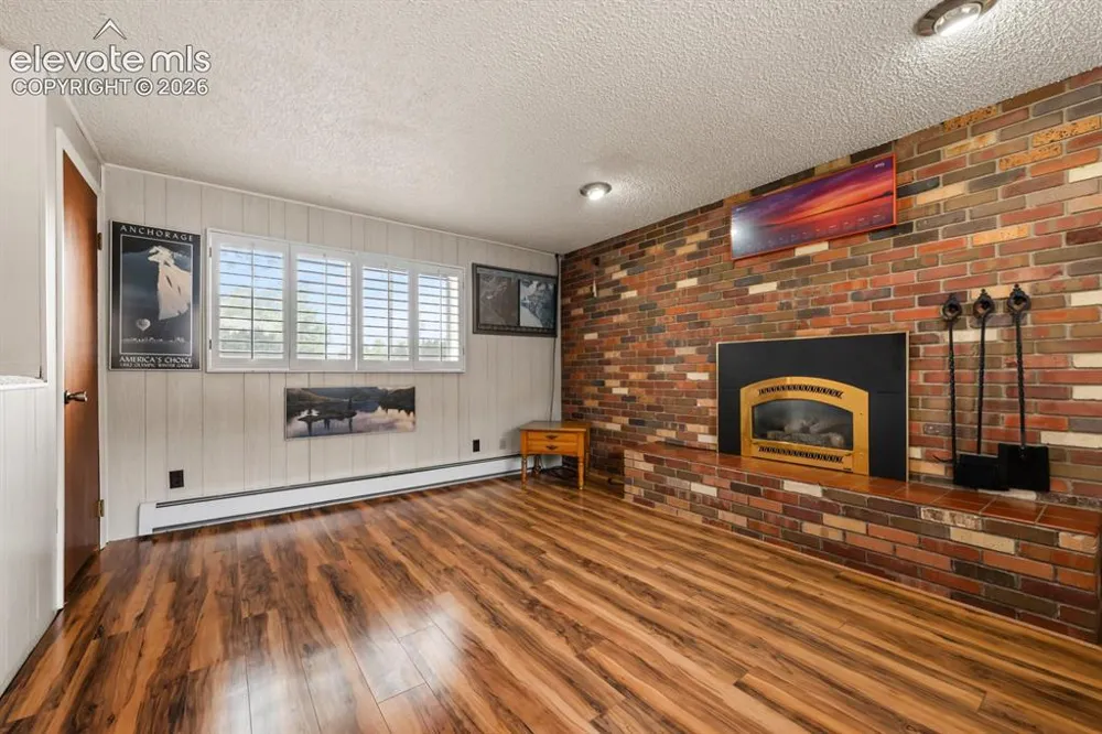 2100 Elmwood Lane Pueblo, CO 81005