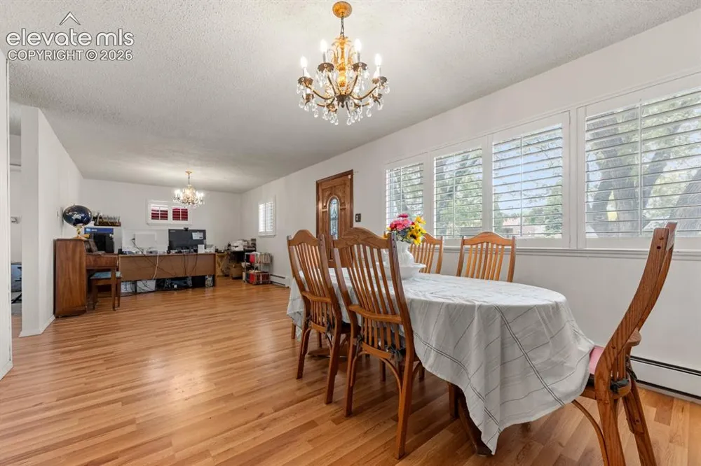 2100 Elmwood Lane Pueblo, CO 81005