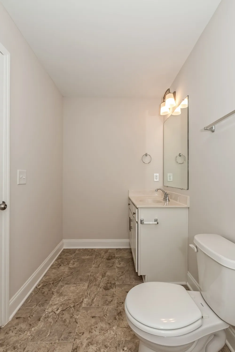 867 Meadowcrest Way Lebanon, TN 37090