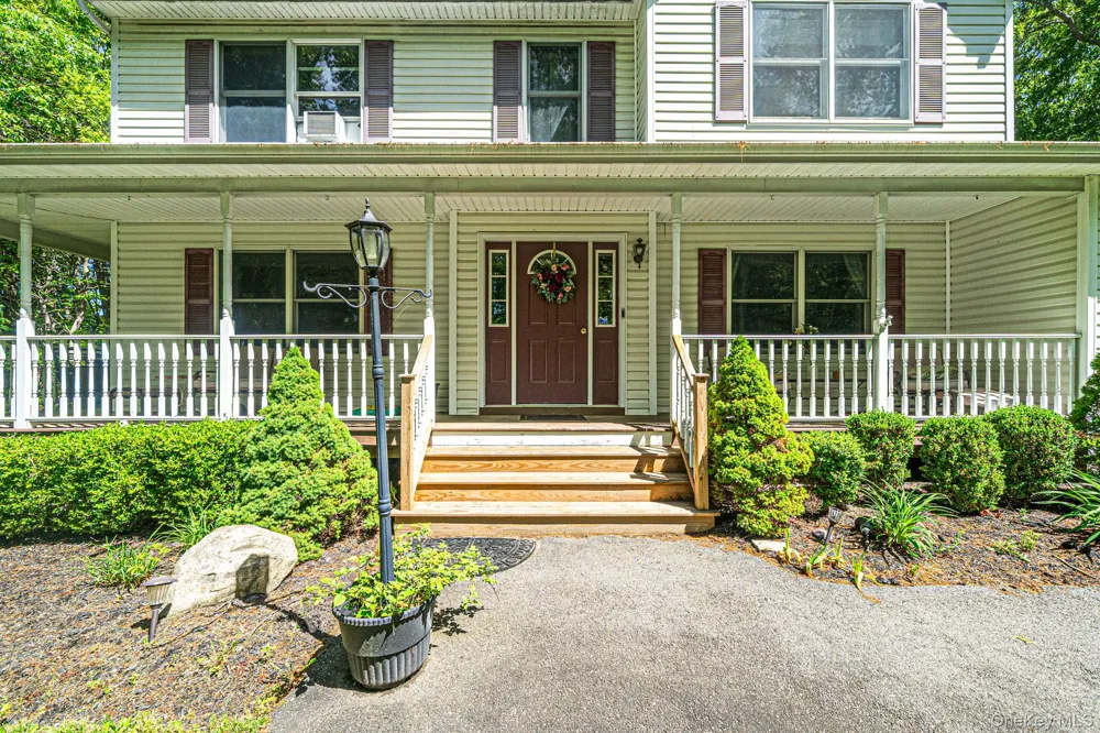 283 Route 25A Wading River, NY 11792