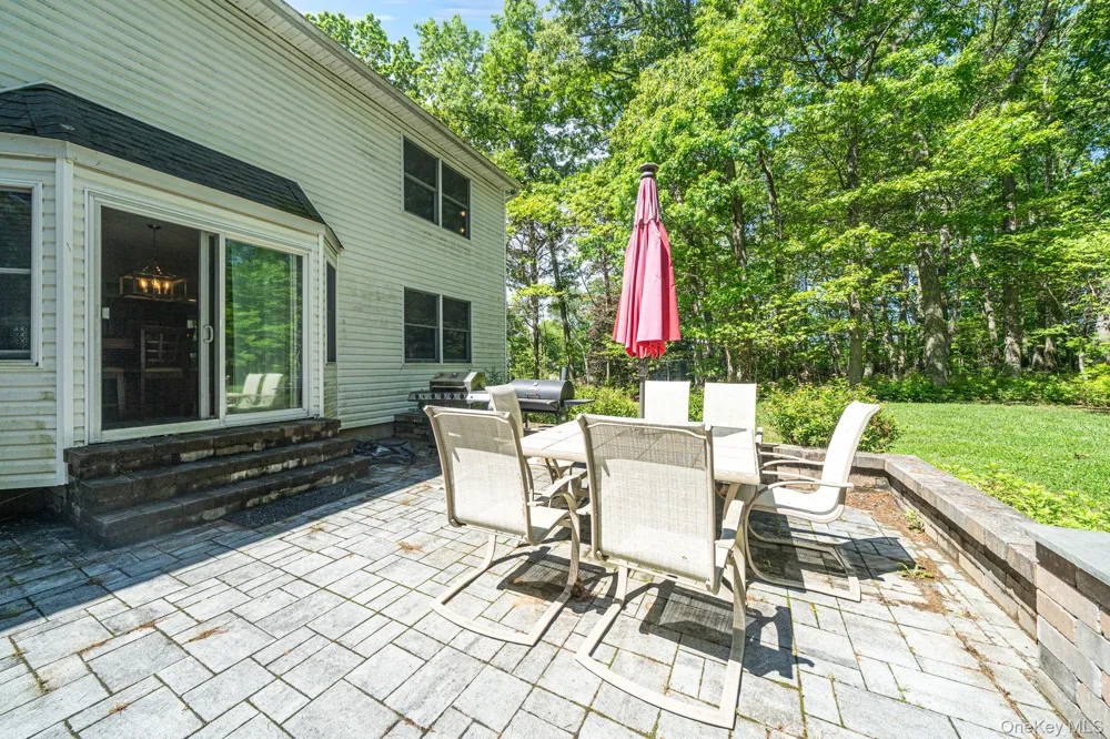 283 Route 25A Wading River, NY 11792