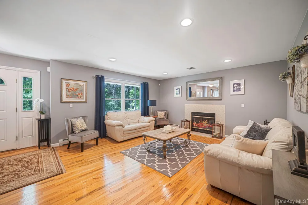 283 Route 25A Wading River, NY 11792