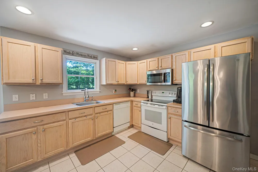 283 Route 25A Wading River, NY 11792