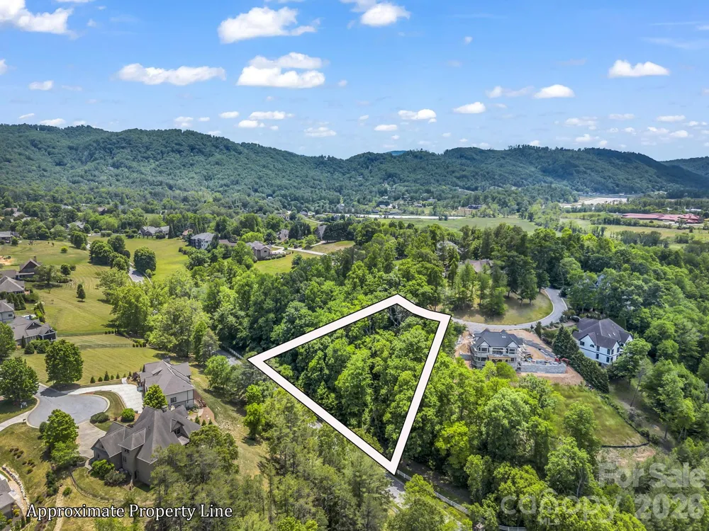 65 Bradford Vistas Vista Fletcher, NC 28732