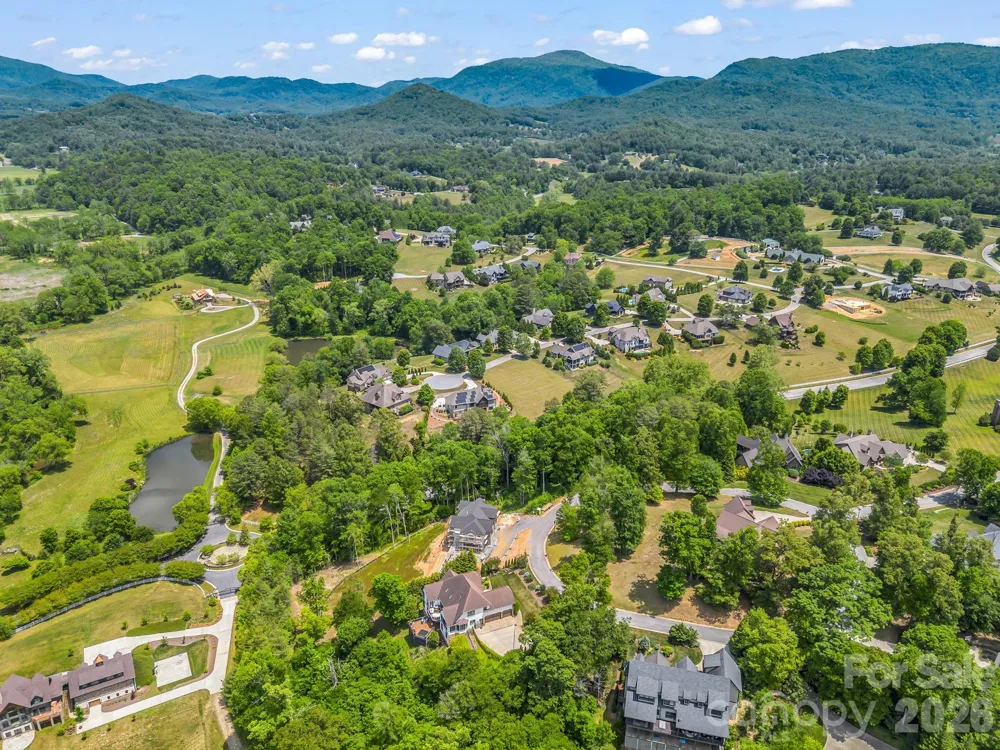 65 Bradford Vistas Vista Fletcher, NC 28732