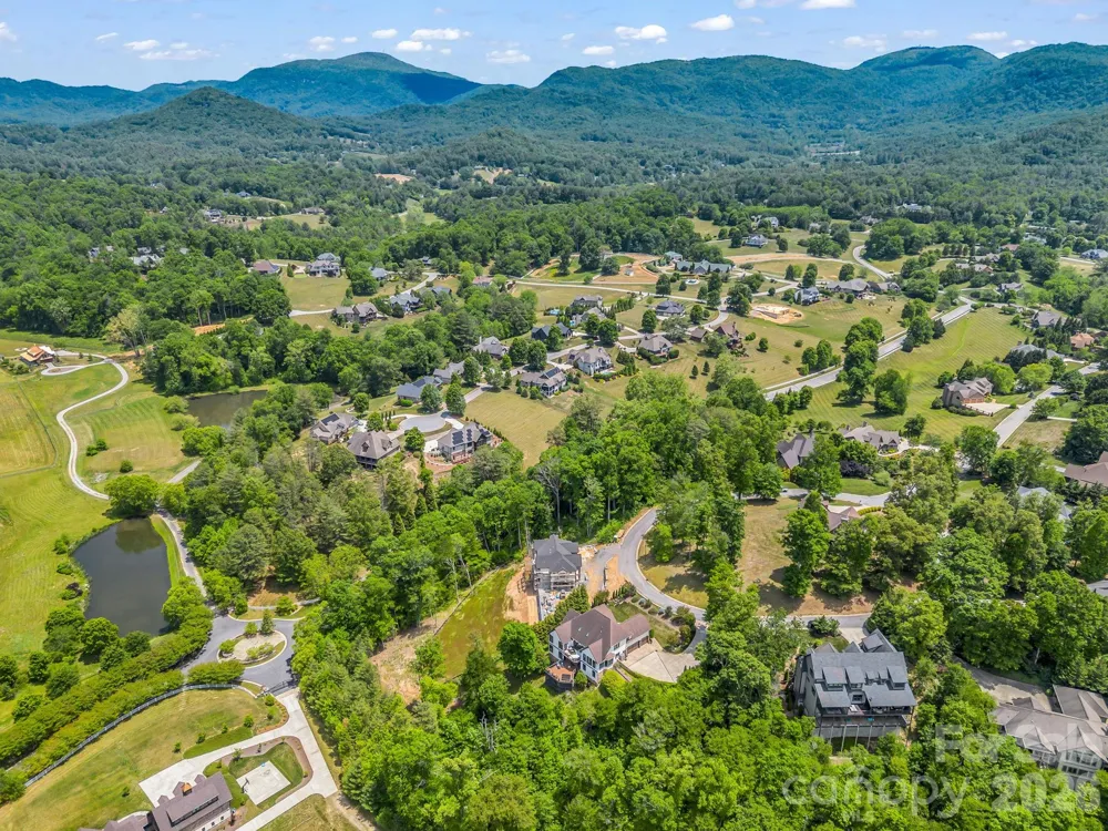 65 Bradford Vistas Vista Fletcher, NC 28732