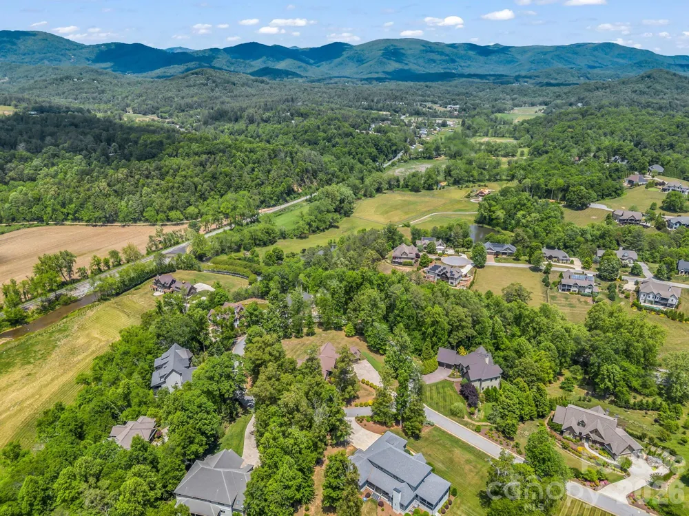 65 Bradford Vistas Vista Fletcher, NC 28732