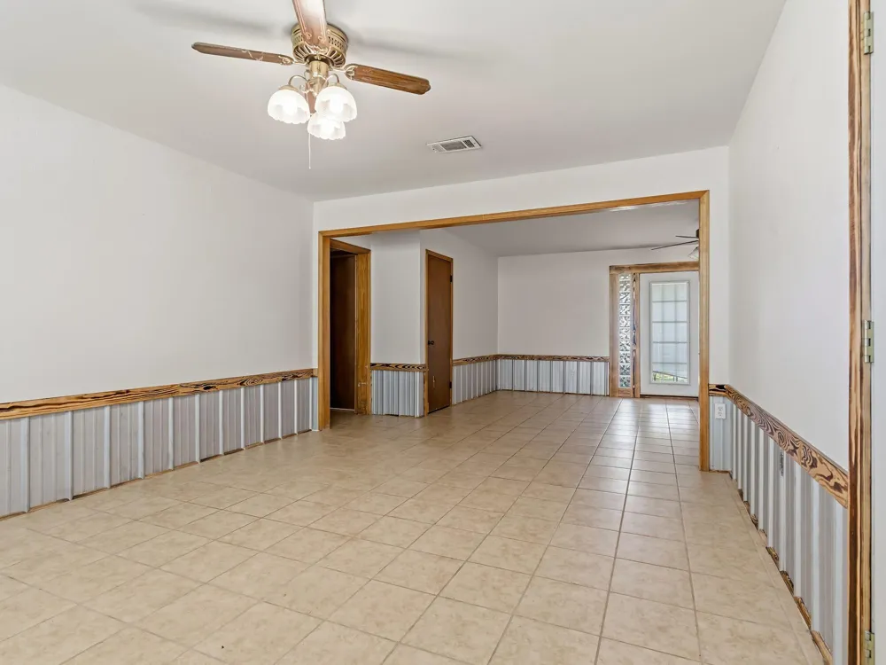 123 Ogden Street Winnie, TX 77665
