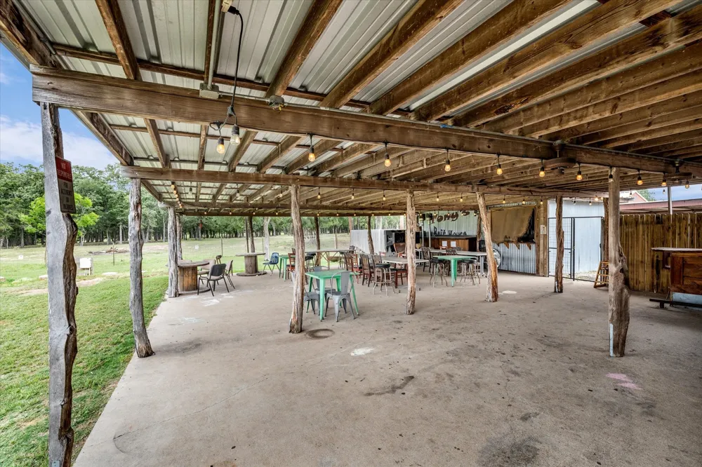 4553 Lake Felton Parkway Hallsburg, TX 76705