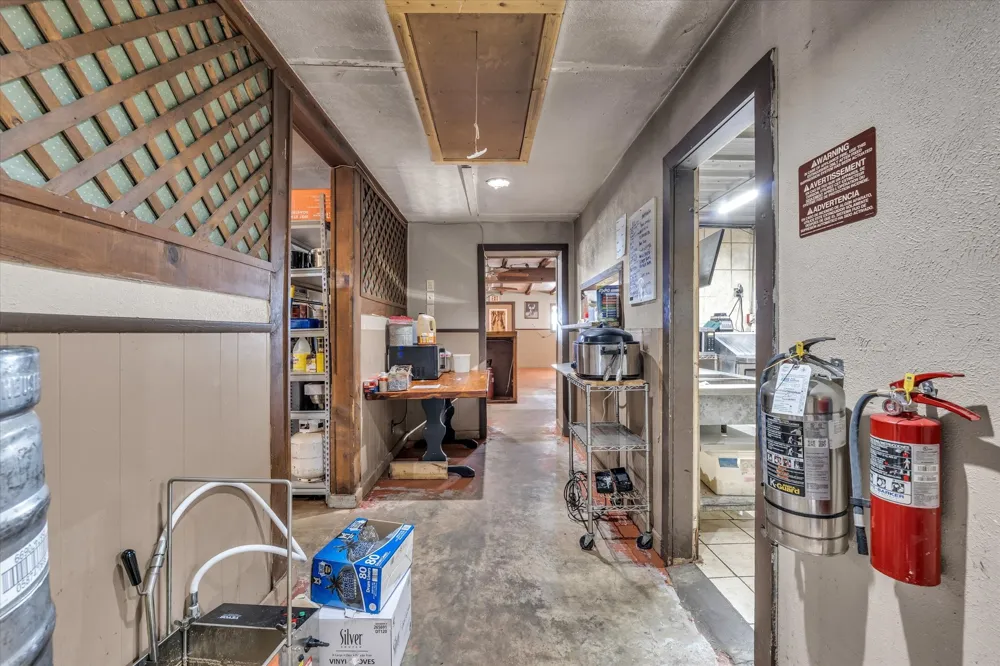 4553 Lake Felton Parkway Hallsburg, TX 76705