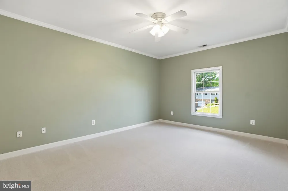 8613 VERNON AVENUE Alexandria, VA 22309
