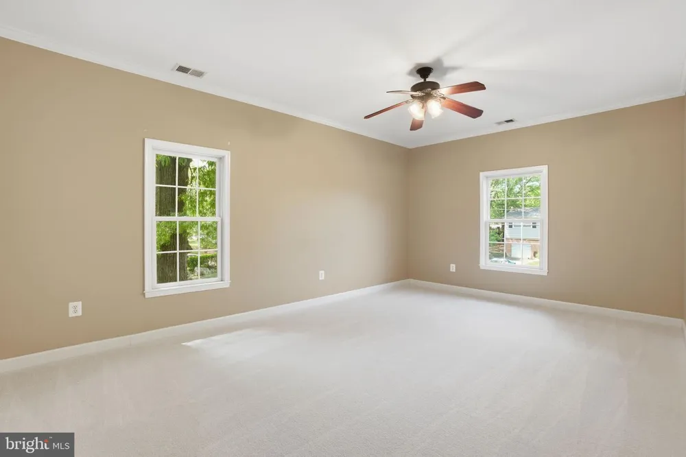 8613 VERNON AVENUE Alexandria, VA 22309
