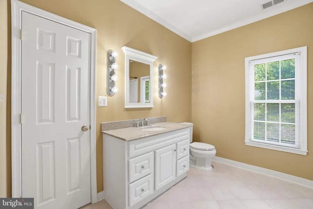 8613 VERNON AVENUE Alexandria, VA 22309
