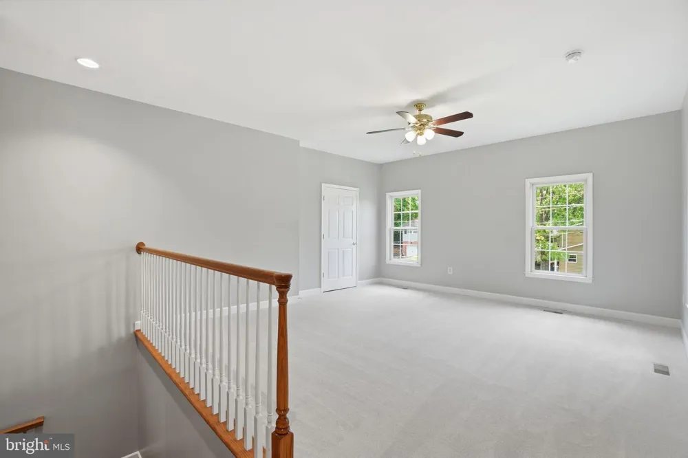 8613 VERNON AVENUE Alexandria, VA 22309