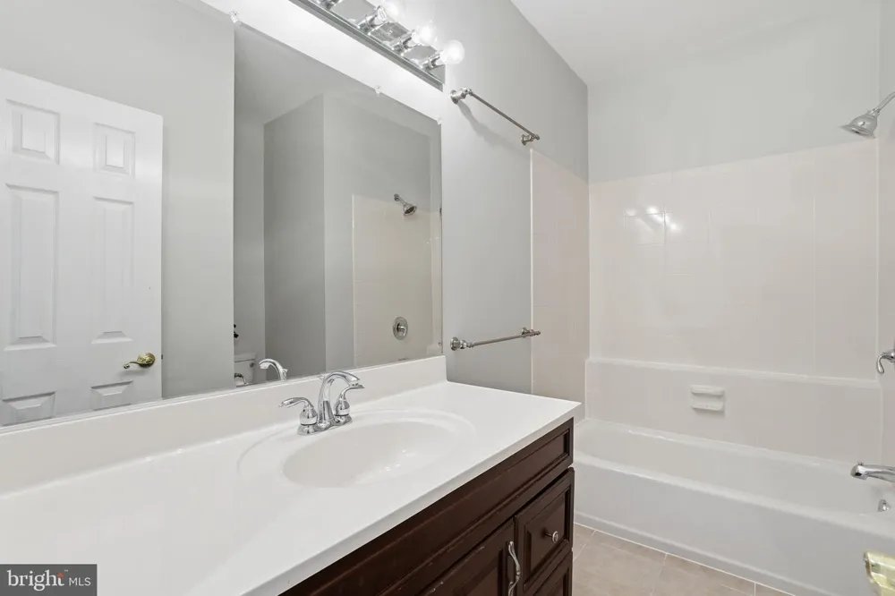 8613 VERNON AVENUE Alexandria, VA 22309