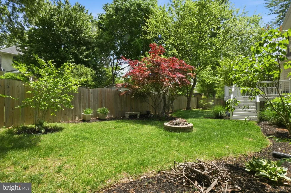 8613 VERNON AVENUE Alexandria, VA 22309