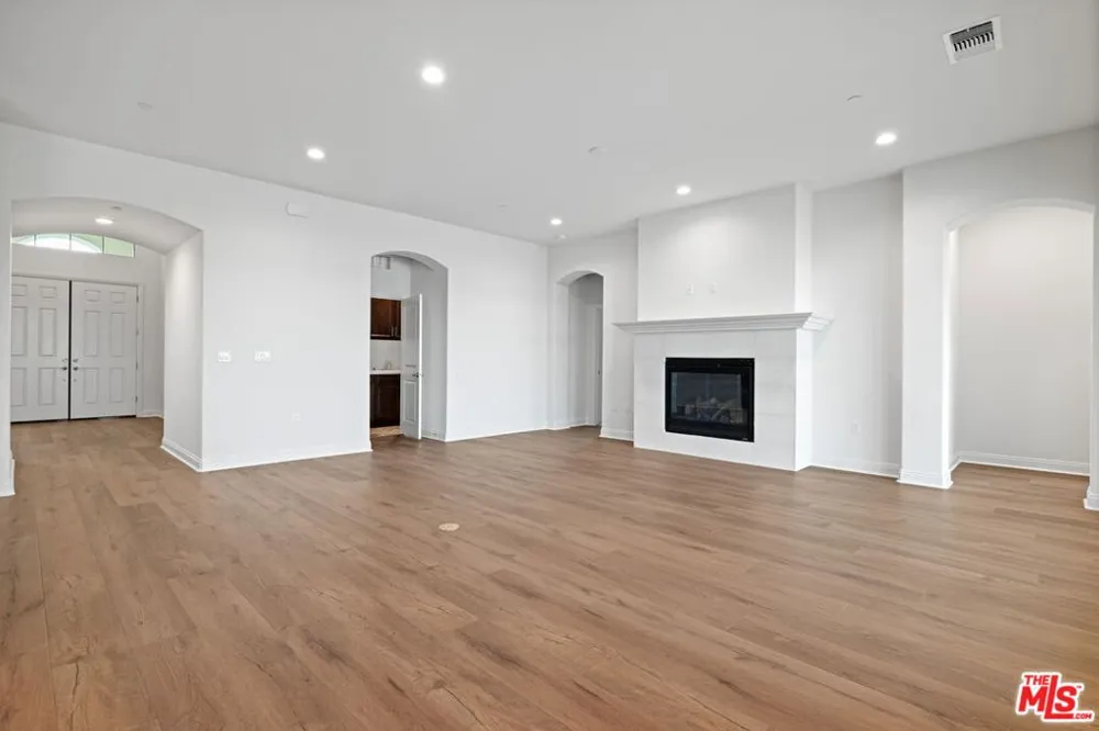 3612 Pathway Court Bakersfield, CA 93311