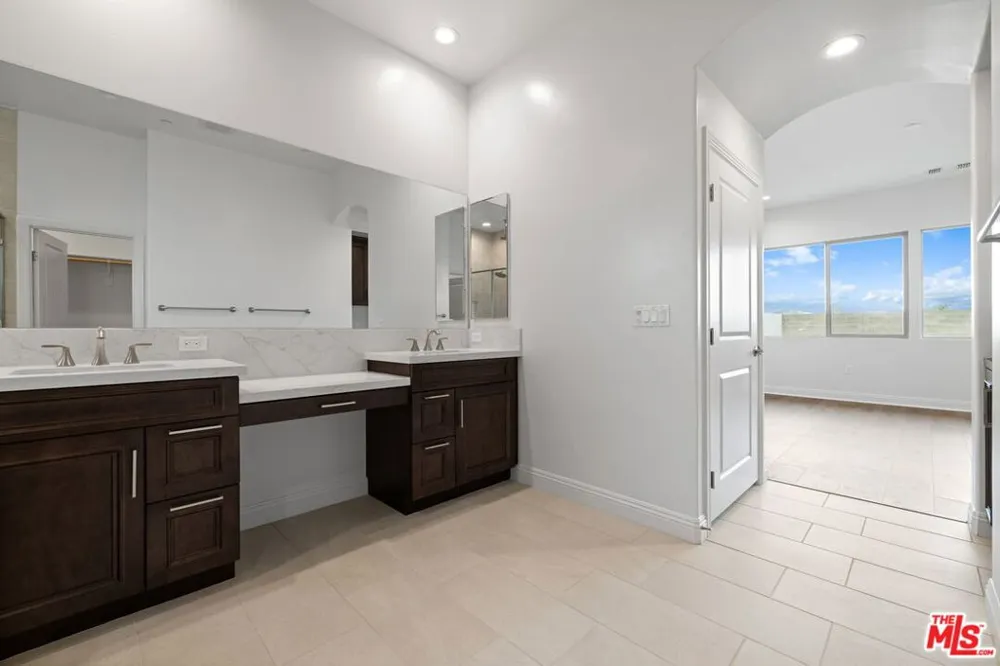 3612 Pathway Court Bakersfield, CA 93311