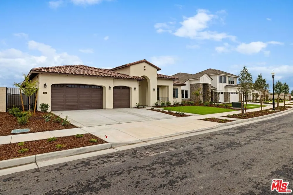 3612 Pathway Court Bakersfield, CA 93311