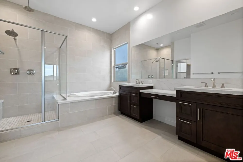 3612 Pathway Court Bakersfield, CA 93311