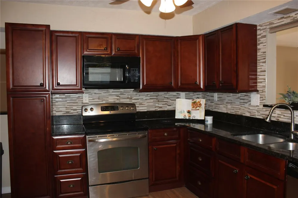 9082 ACORN BOULEVARD Punta Gorda, FL 33982