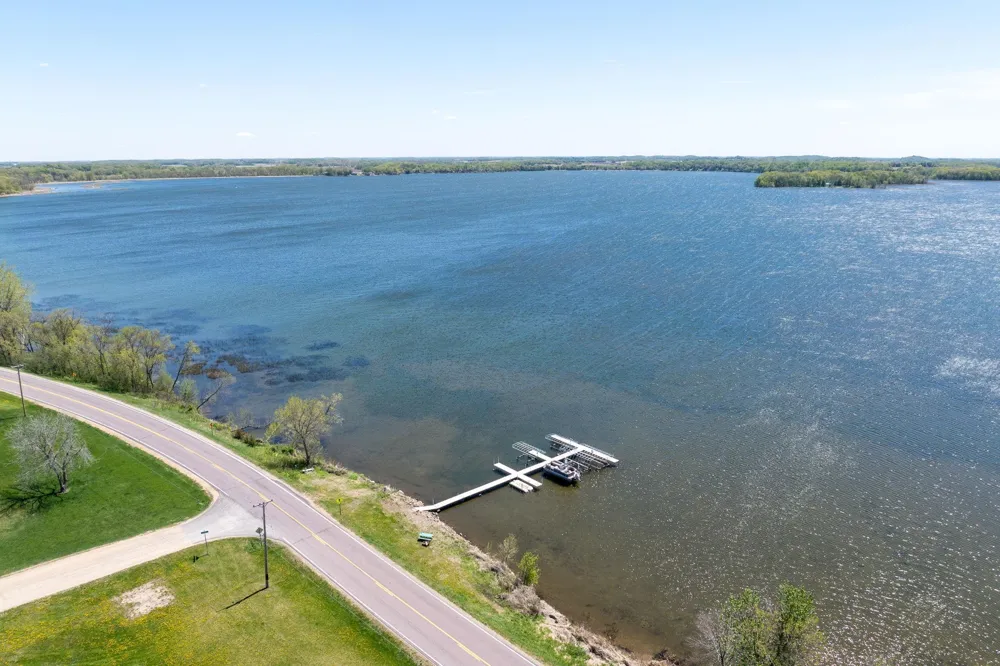 23473 Cardinal Drive Cleveland, MN 56017