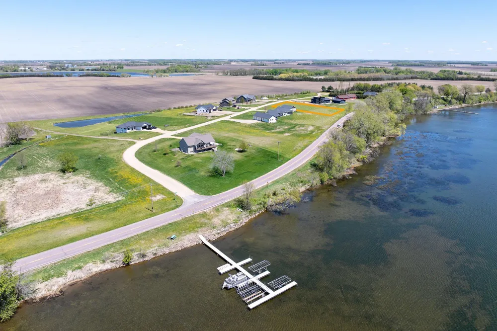 23473 Cardinal Drive Cleveland, MN 56017