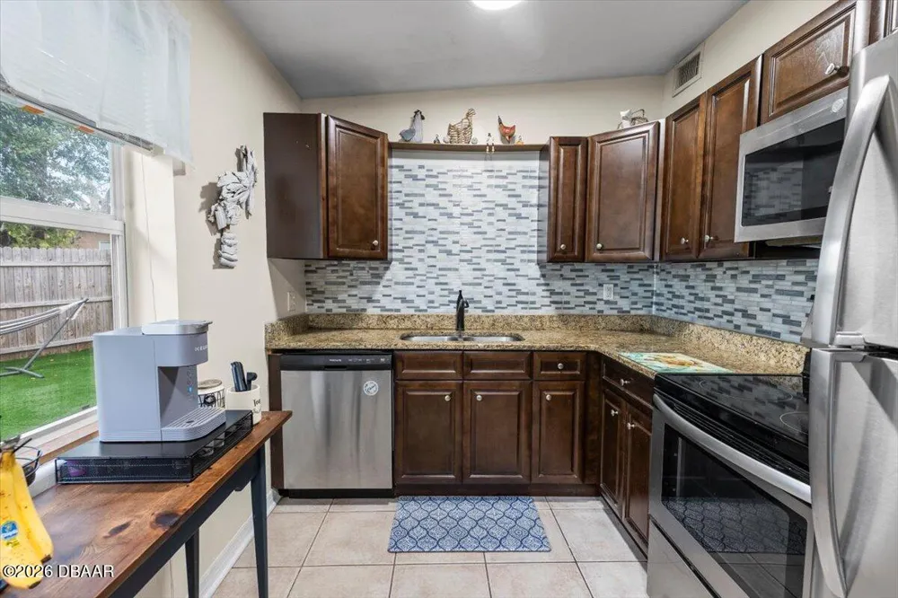 450 Card Avenue Holly Hill, FL 32117