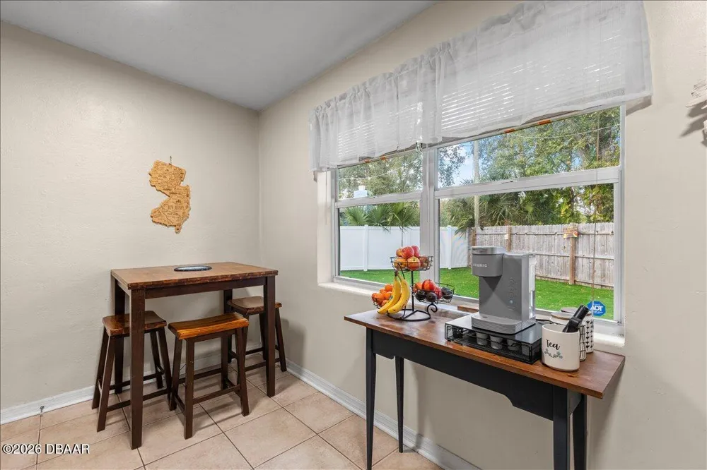 450 Card Avenue Holly Hill, FL 32117