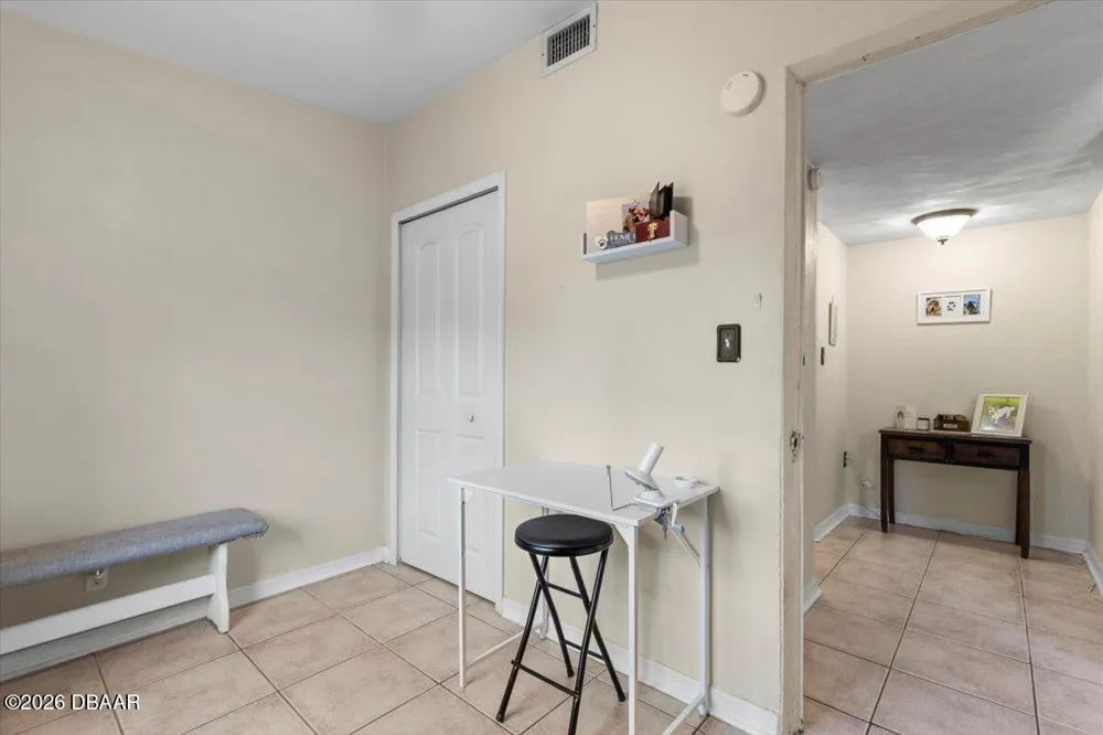 450 Card Avenue Holly Hill, FL 32117