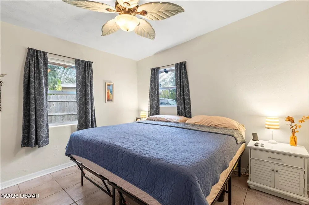 450 Card Avenue Holly Hill, FL 32117