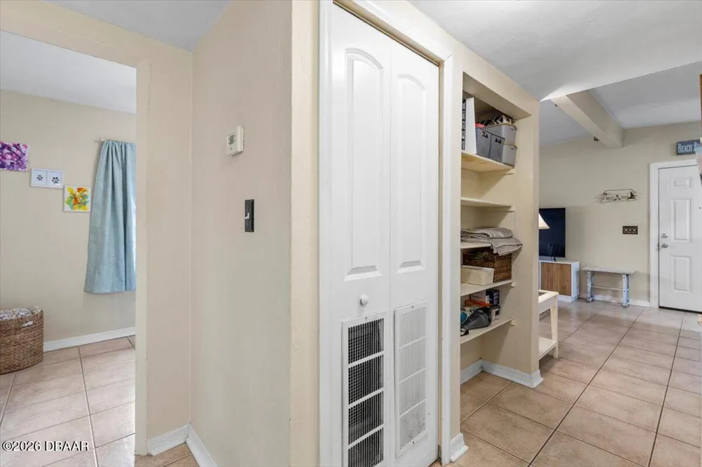 450 Card Avenue Holly Hill, FL 32117