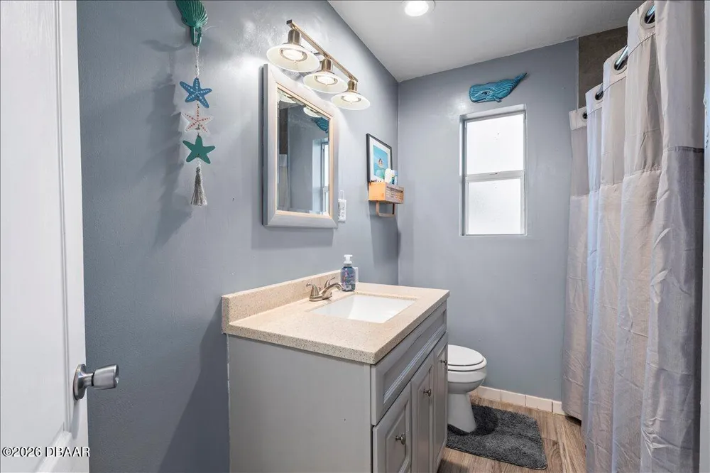450 Card Avenue Holly Hill, FL 32117