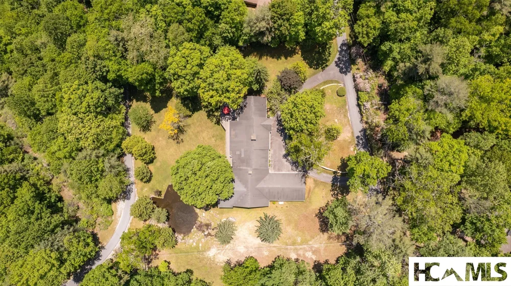 240 Round Hill Road Sapphire, NC 28774