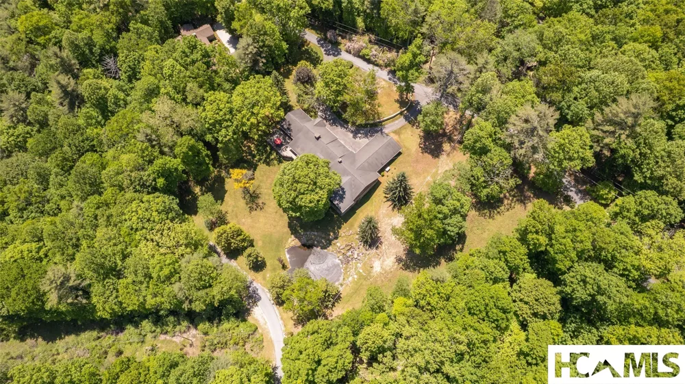 240 Round Hill Road Sapphire, NC 28774