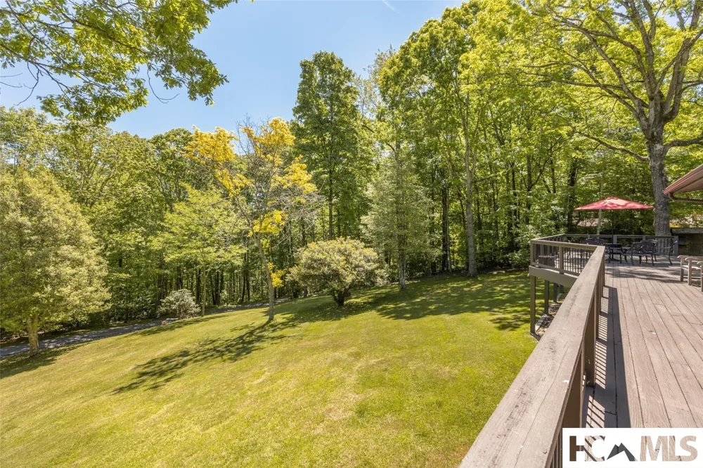 240 Round Hill Road Sapphire, NC 28774