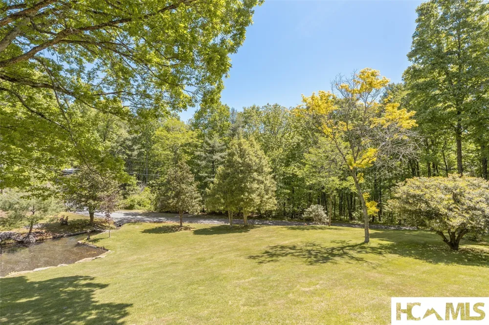 240 Round Hill Road Sapphire, NC 28774