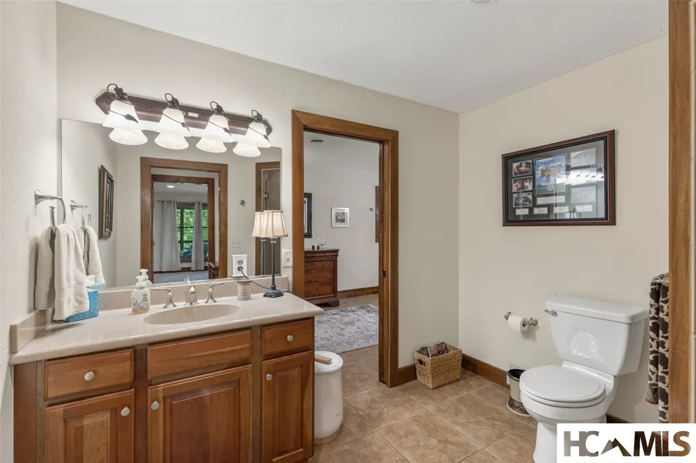 240 Round Hill Road Sapphire, NC 28774