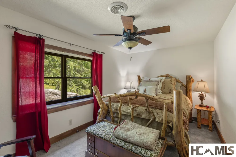 240 Round Hill Road Sapphire, NC 28774