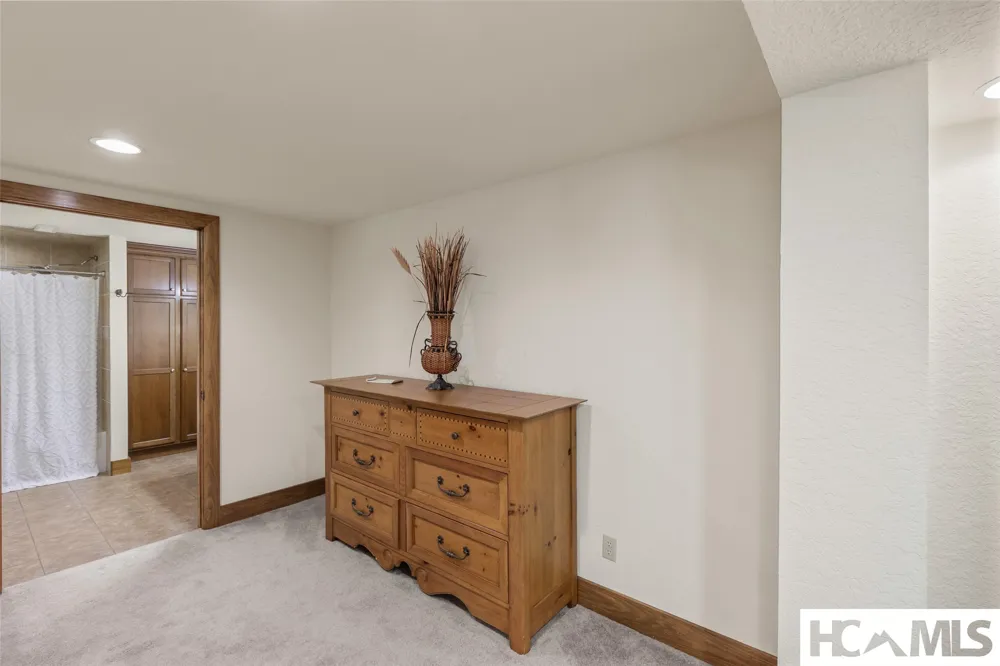 240 Round Hill Road Sapphire, NC 28774