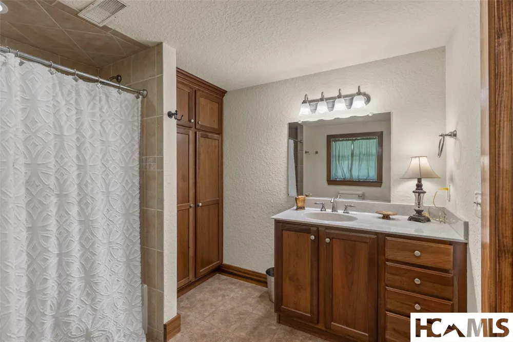 240 Round Hill Road Sapphire, NC 28774