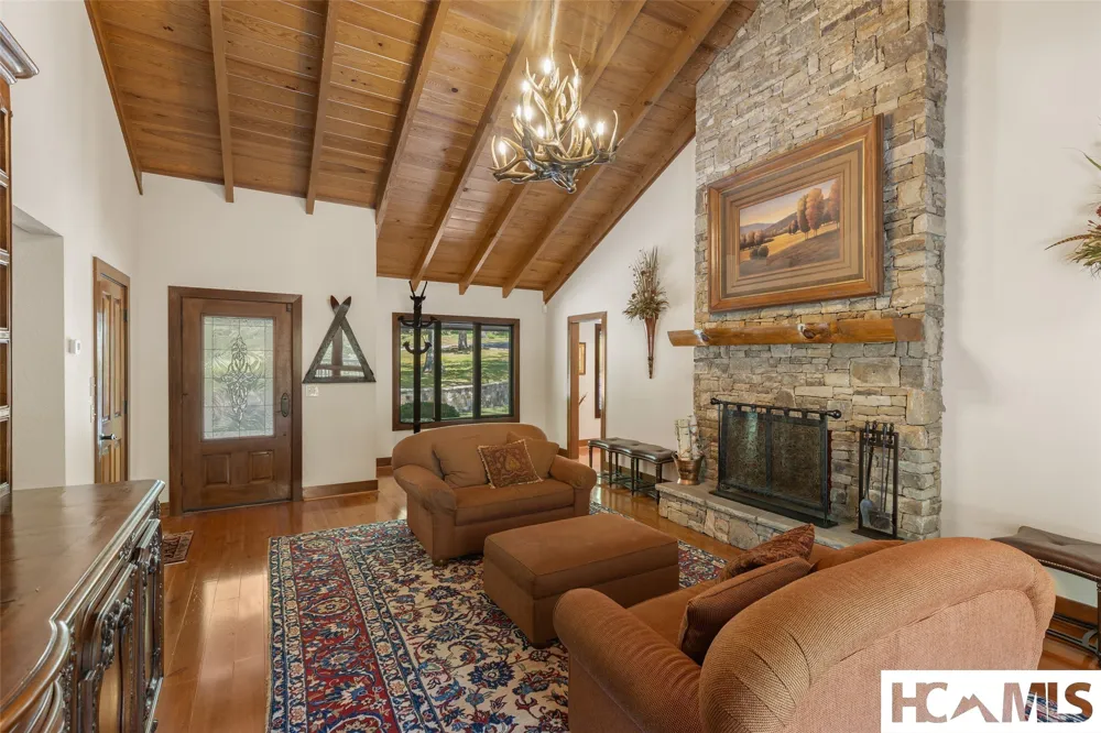 240 Round Hill Road Sapphire, NC 28774