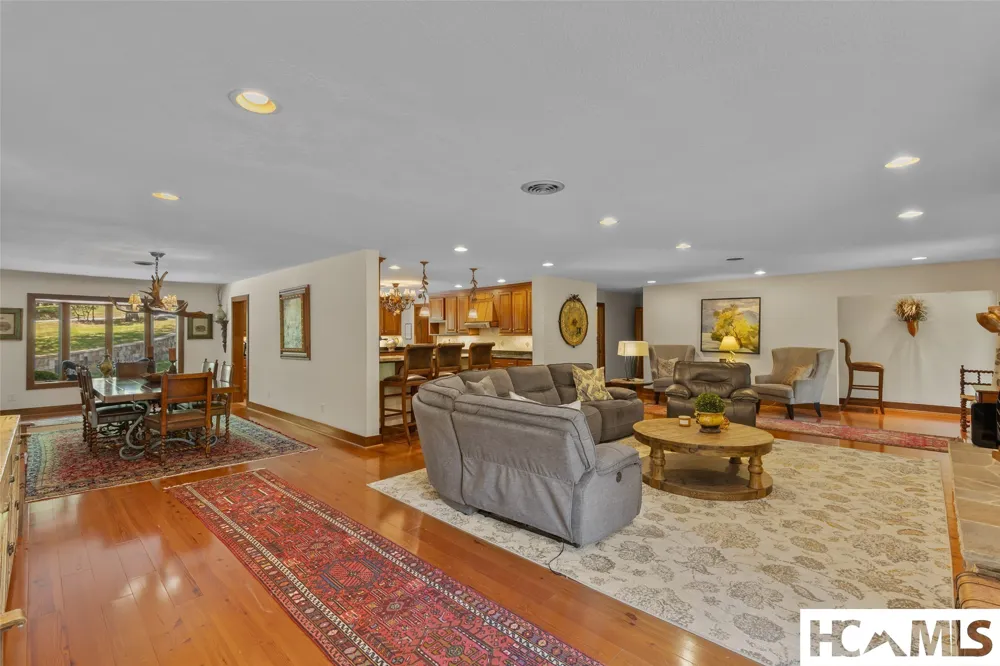 240 Round Hill Road Sapphire, NC 28774