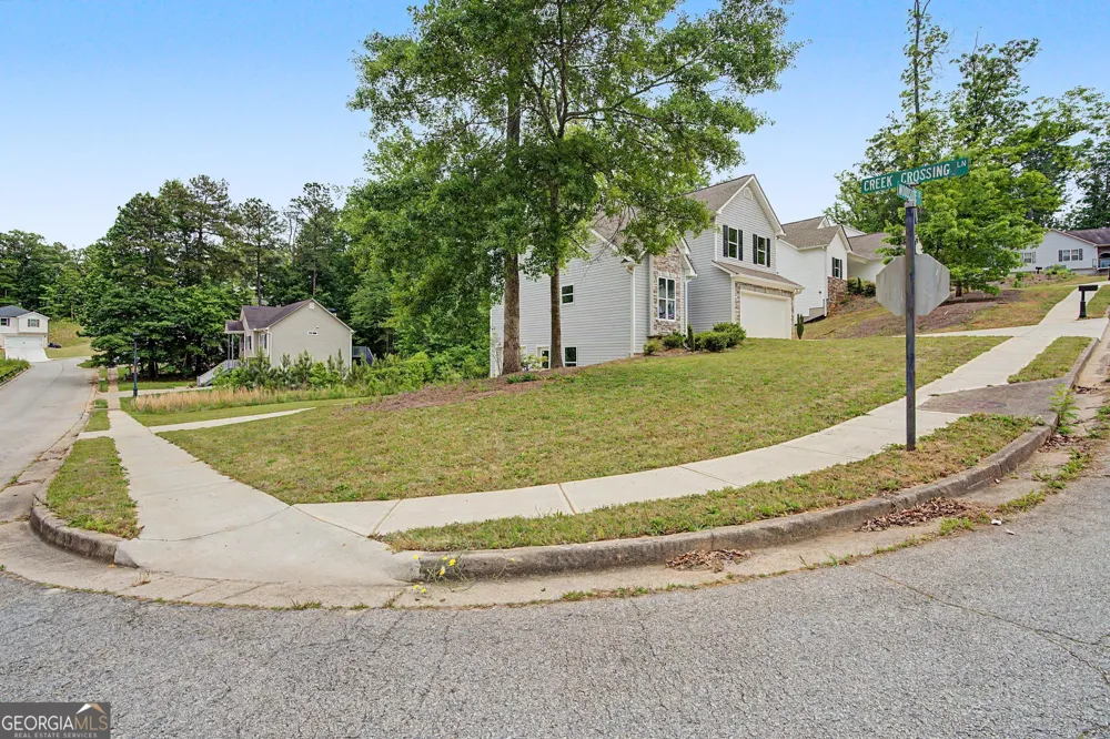 102 Woodside CT Temple, GA 30179